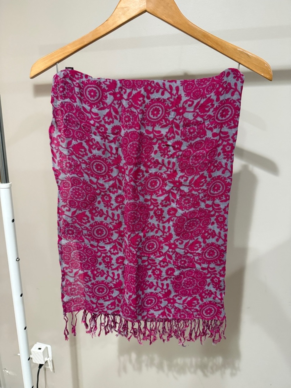 Women's Floral Fringe Scarf - Pink & Light Blue